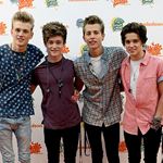 Answer THE VAMPS